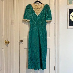 The Vintage Emerald Dress